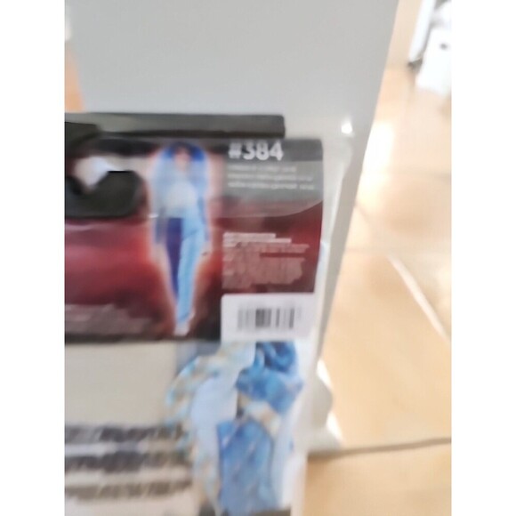 Disney Descendants The Rise Of Red Chloe Girls Costume Size XL 14-16-new - Picture 4 of 4